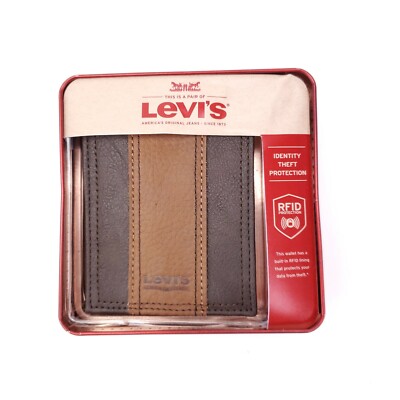 levis zip wallet