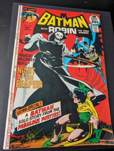 BATMAN 237 (VF+) 1st app Reaper! DC Comics Great Condition, Rare Halloween Issue - Zdjęcie 1 z 5