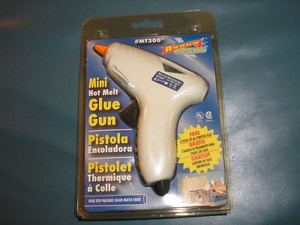 New In Package Arrow Electro-Matic MT300 Mini Hot Melt Glue Gun