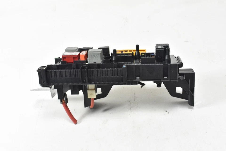 Caja relé de fusibles Mercedes-Benz GLK350 2010-2011 Foto 3 de 4