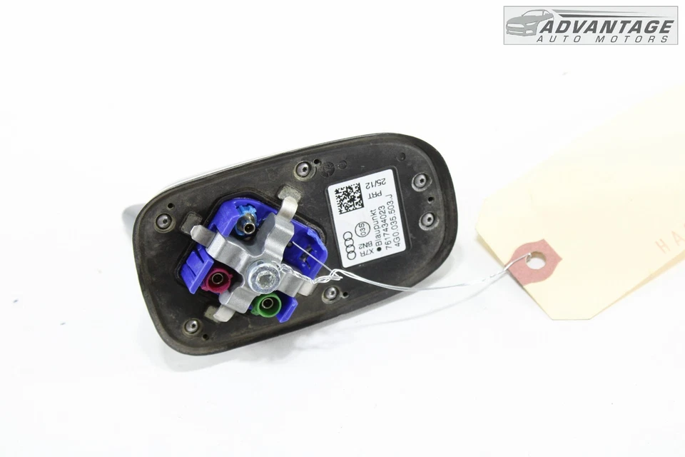 AUDI A4 QUATTRO B8 2013-2016 TECHO SUPERIOR TRASERO ANTENA ALETA DE TIBURÓN OEM Foto 3 de 4