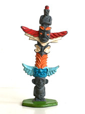 1 x BRITAINS HERALD UK 1960/70's. WILD WEST INDIAN TOTEM POLE for 1/32 SOLDIERS