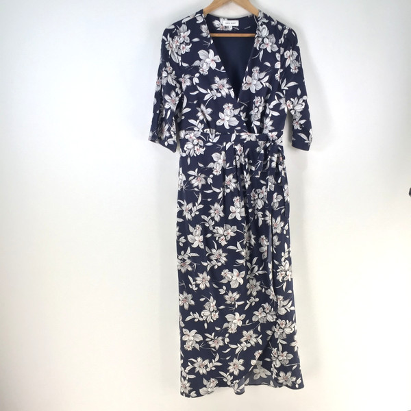 Table Eight wrap dress womens 8 navy blue floral maxi short sleeve Vneck 119512