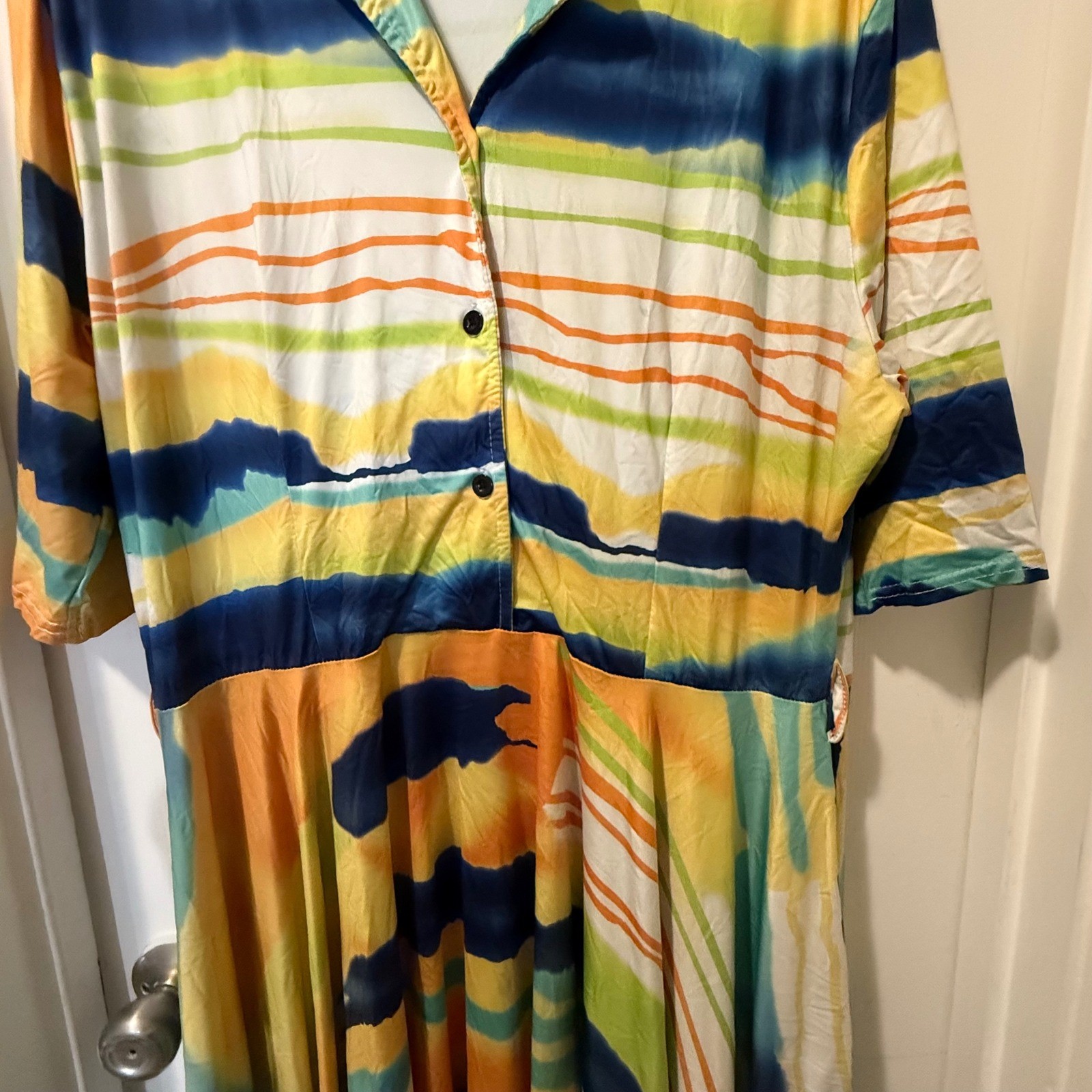 Vibrant Abstract Print Collared Button Front Midi… - image 2