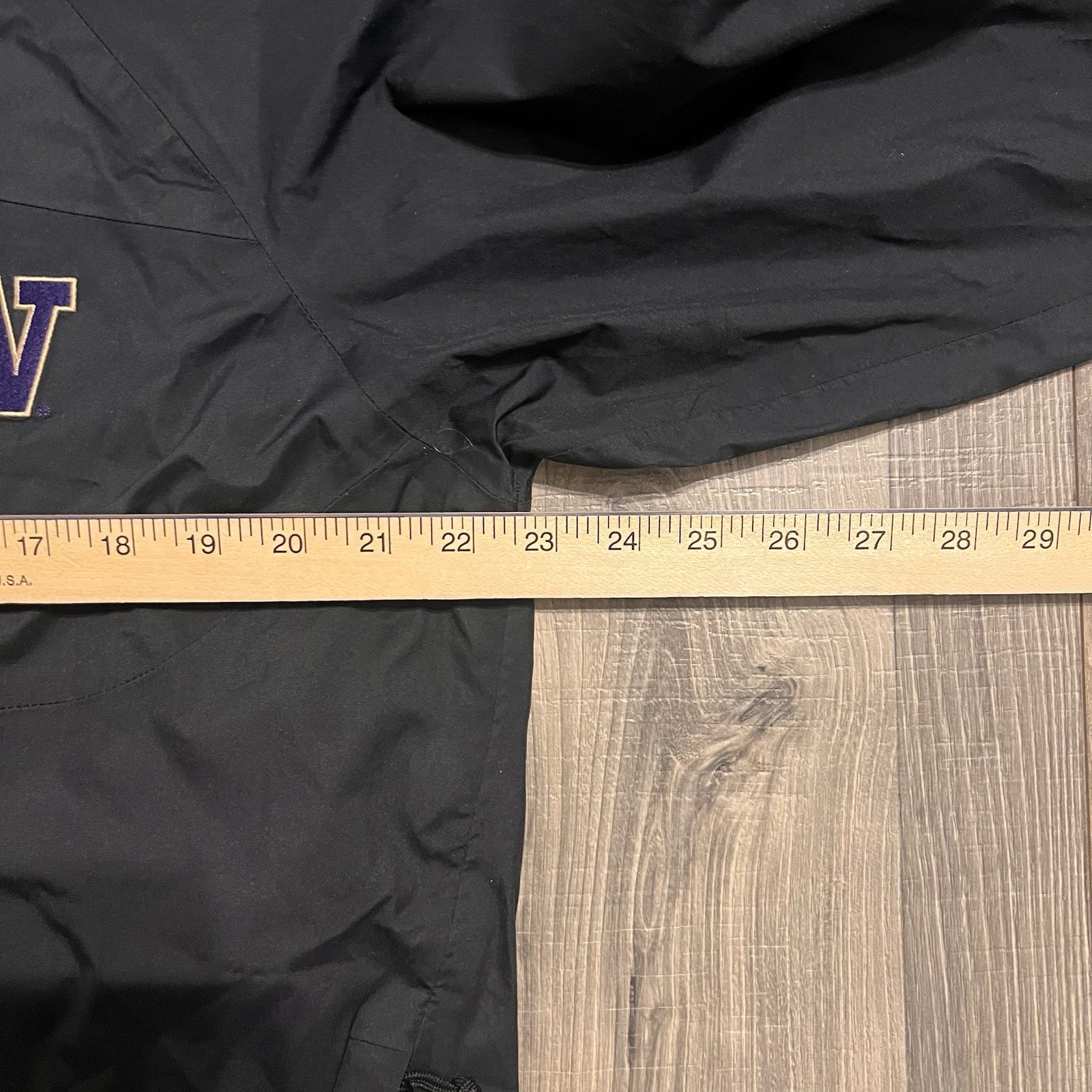Washington Huskies Columbia Men’s Medium Jacket Omni Tech Windbreaker Full Zip thumbnail 8