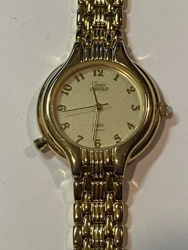 Vintage 1994 Timex Indiglo Ladies Watch - Gold Tone VERY GOOD Runs Well