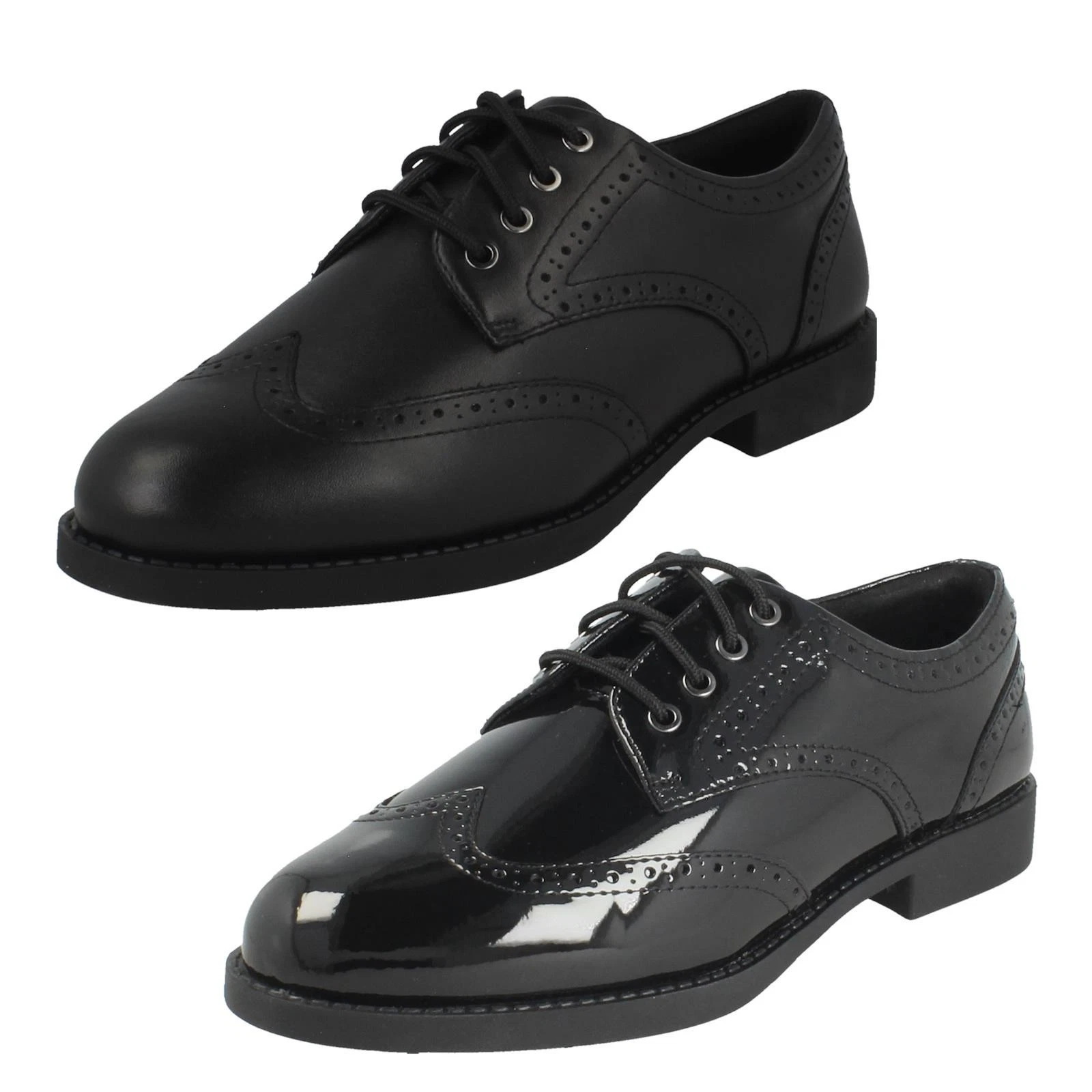 Scarpe scuola stringate Clarks 'Tapa Pure Y' stile Brogue per ragazze vestibilità F&G