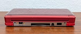 Nintendo 3DS Handheld System - Flame Red