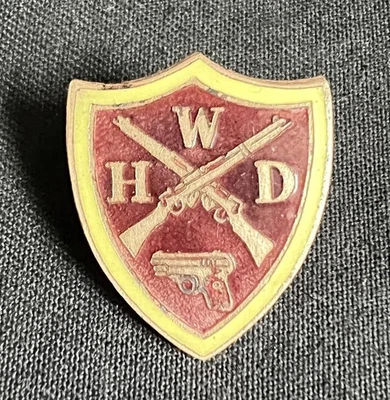 WOMENS HOME DEFENCE GUARD WHD LONDON WW2 VINTAGE CREST LAPEL PIN BADGE EMBLEM - Image 1 of 4