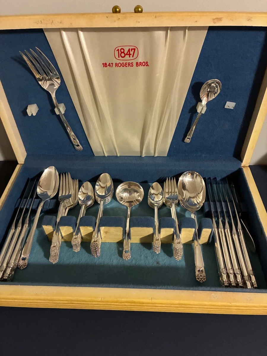 1847 Rogers Bros Silver Antiques Eternally Yours for sale | eBay