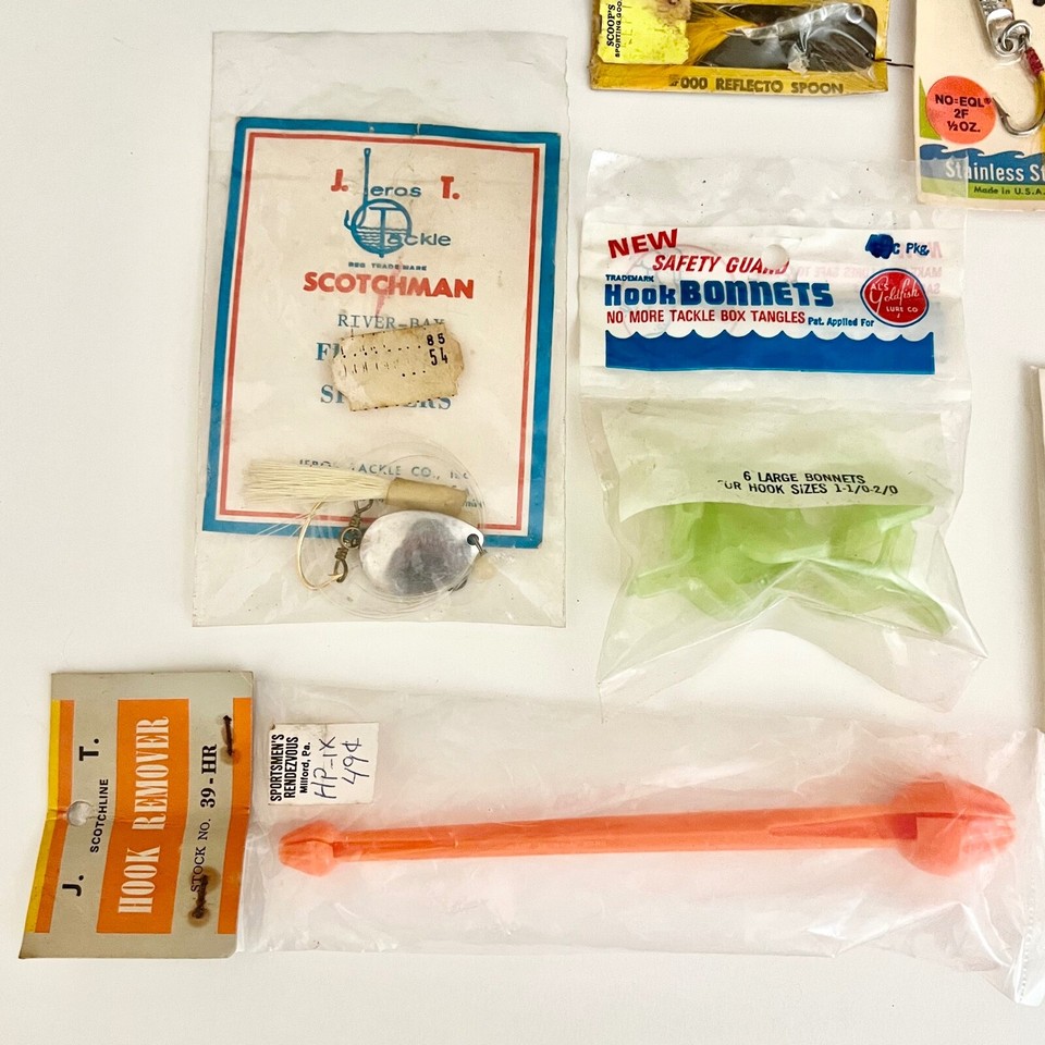 Lot 7 Pkgs New Vintage Fishing Gear Lure Spinners Spoon Hook