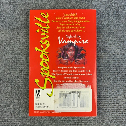The Night of the Vampire by Christopher Pike (Paperback, 1997) - Picture 2 of 10