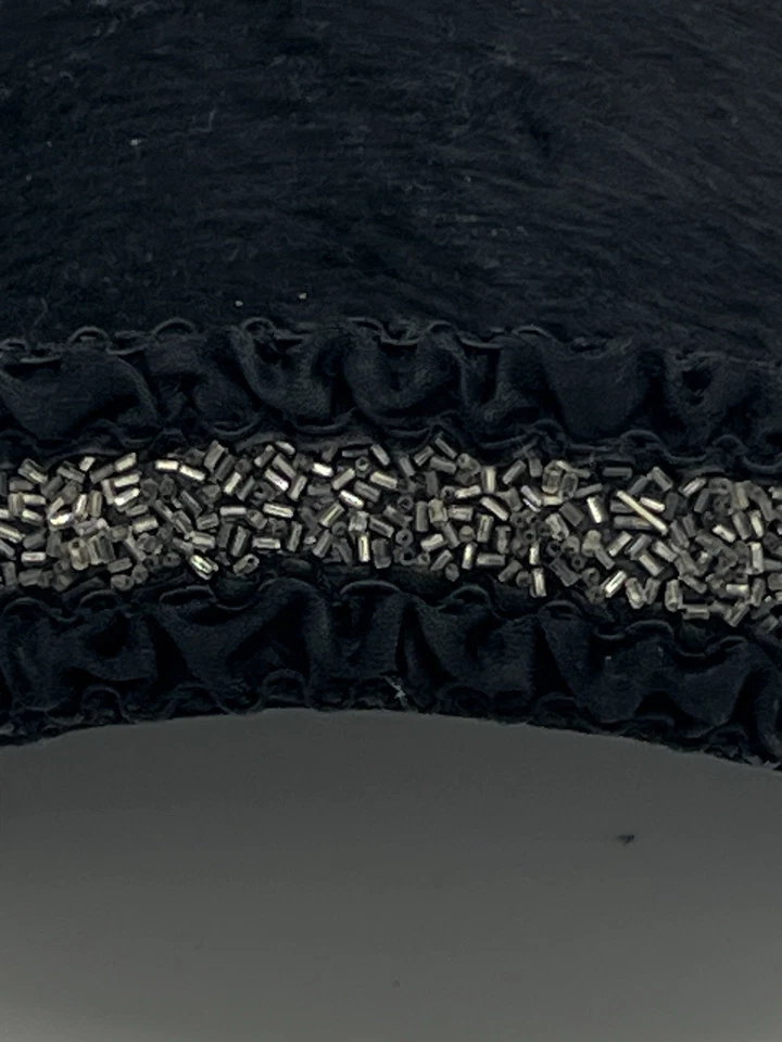 Vintage-1950s-Black-Fascinator-Hat-Beaded-Trim-Velvet-Cocktail-Evening - Image 2 of 4