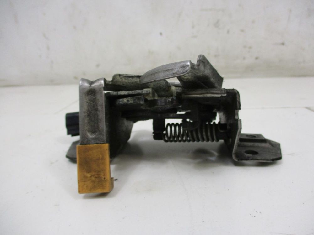 Lock Bonnet Lock Catch Hook Fits for Volvo C70 II Cabriole