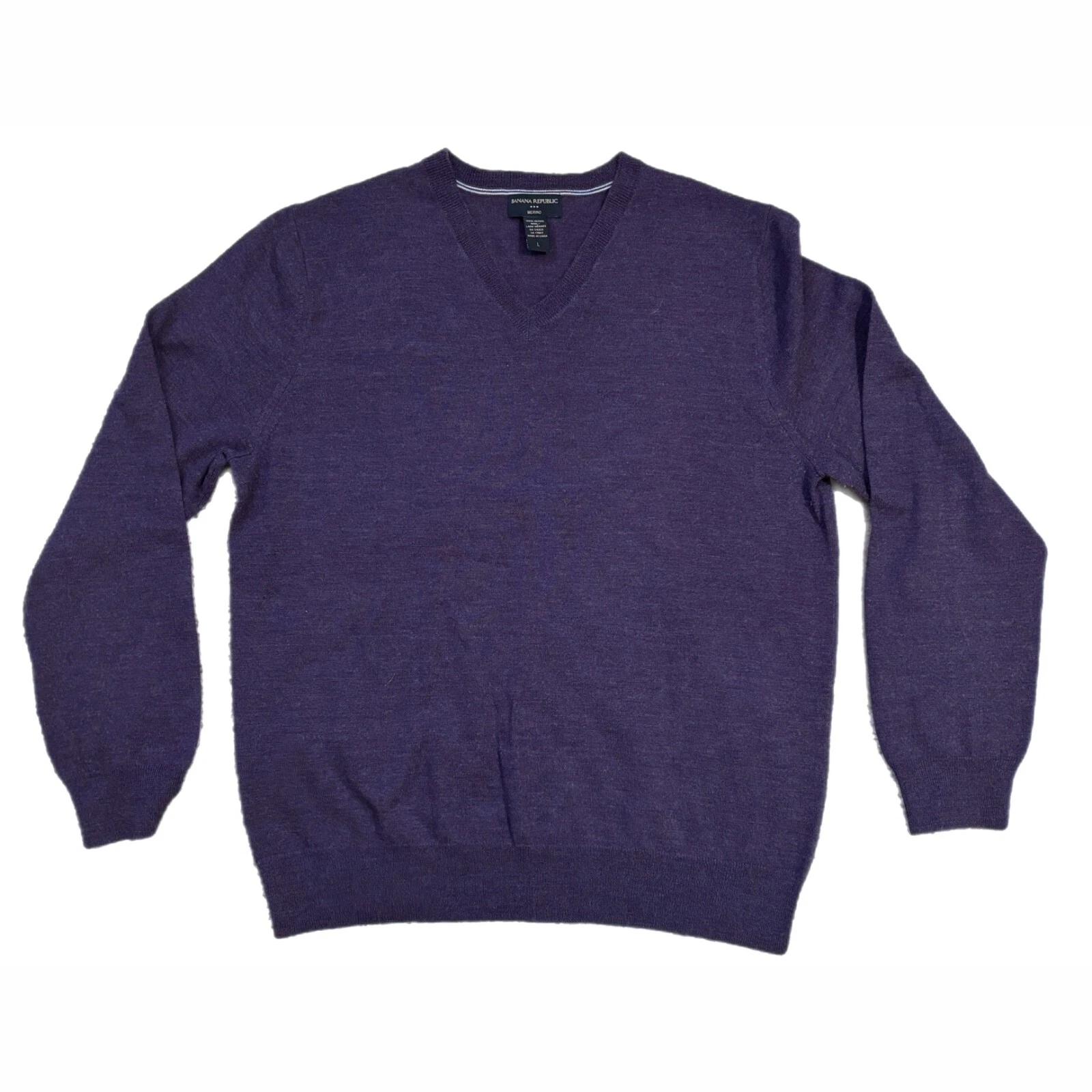 Banana Republic Mens V Neck Sweater Size L 100% Merino Wool Preppy Purple