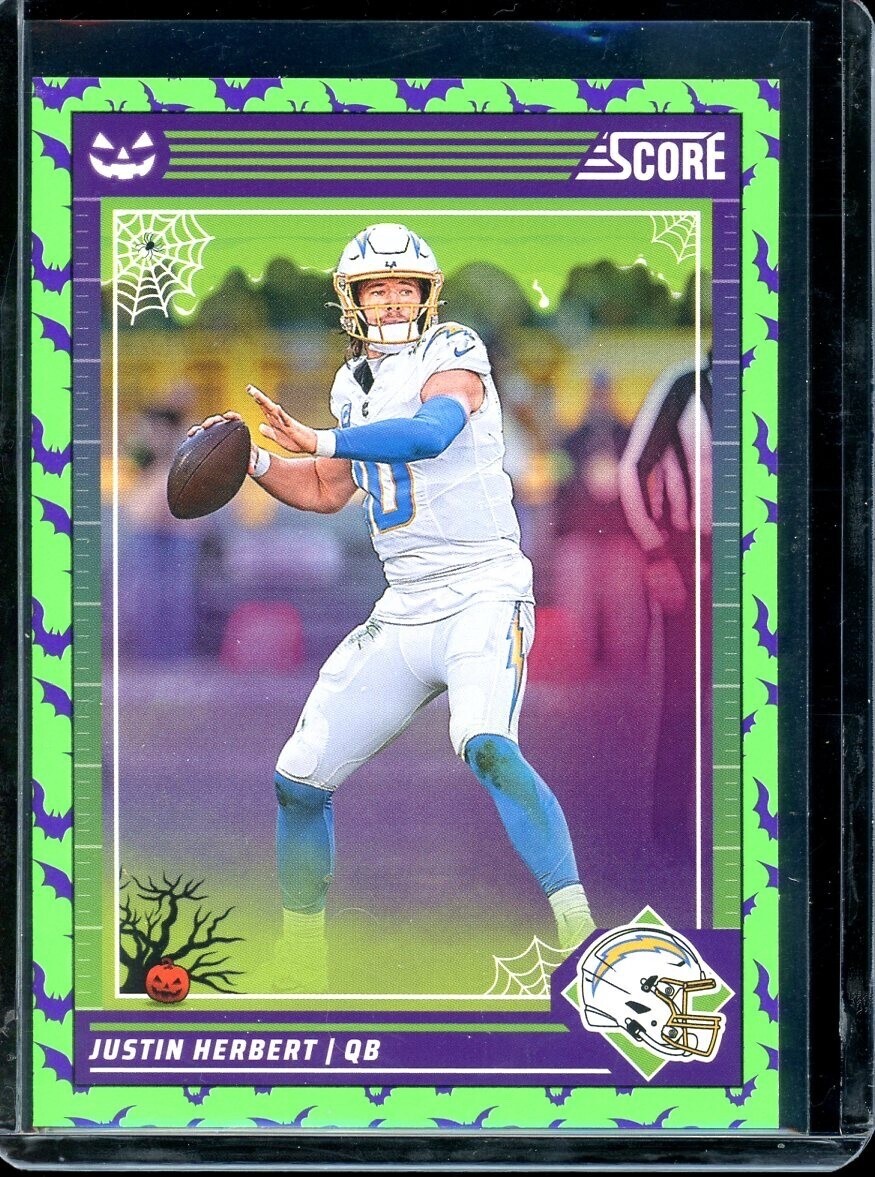2024 Panini Score-A-Treat - Green Bats #163 Justin Herbert