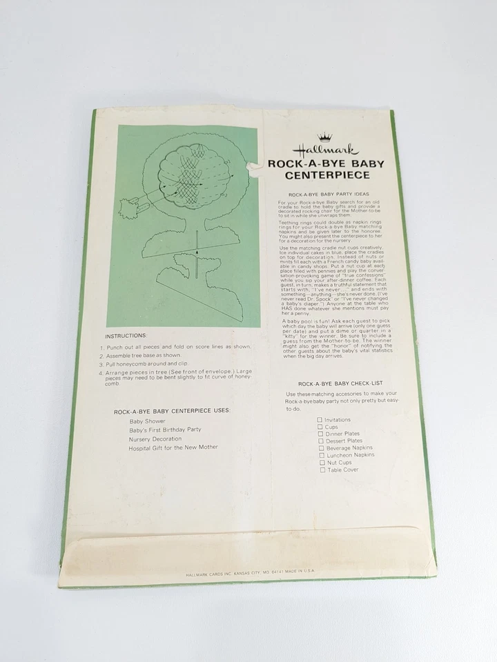 Centro de mesa vintage Hallmark Honeycomb 11" Rock-A-Bye árbol de bebé cuna ducha Foto 2 de 4