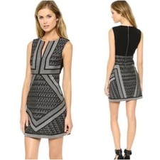 Diane Von Furstenberg Amanda Sleeveless Shimmer Dress Jacquard Career Gray Print