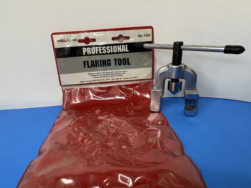 Vintage Melard No. 1354 Pipe Flaring Tool 45 Degree 1/8 - 3/4" Ez Release - Image 4 of 4