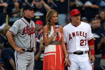 EK275 Erin Andrews - Mike Trout - Chipper Jones ESPN Braves Angels 11x14 Photo