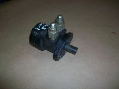 Char Lynn Hydraulic Motor  103-1026-012 USED