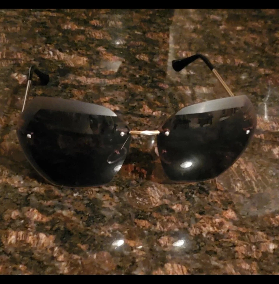 Rimless Gradient Matte Designed Sunglasses - Image 2 of 4