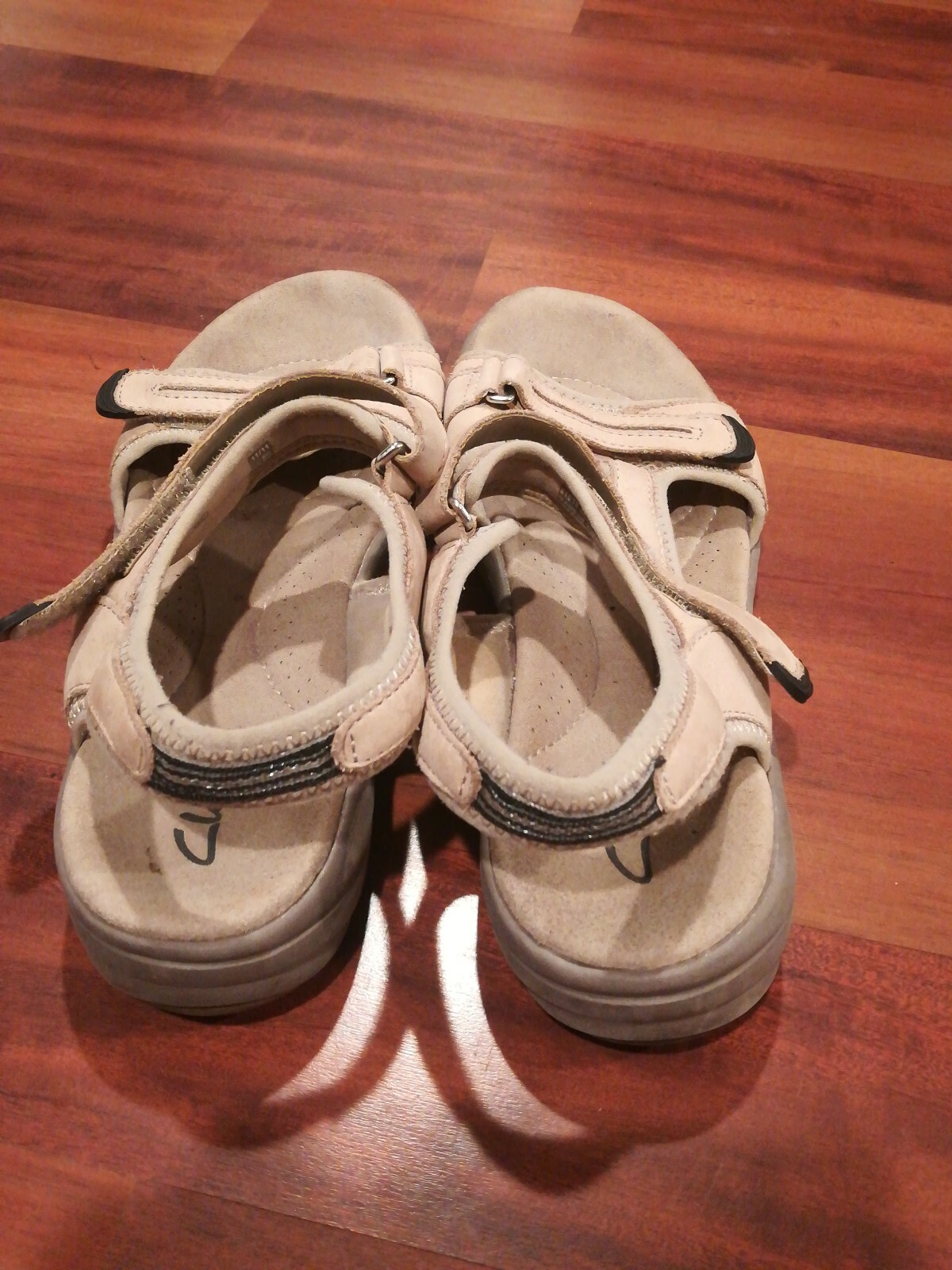 clarks sandals 81938