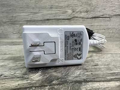Swiching Adapter DSA-13PFC-05FCA Output: +5.1v...2.5A #N28-20