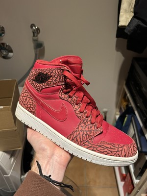 Jordan 1 Retro Red Elephant Print US9.5 EU43