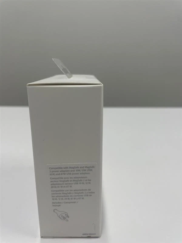 Free shipping! Apple Power Adapter Extension Cable MK122LL/A Brand New - Image 3 of 4