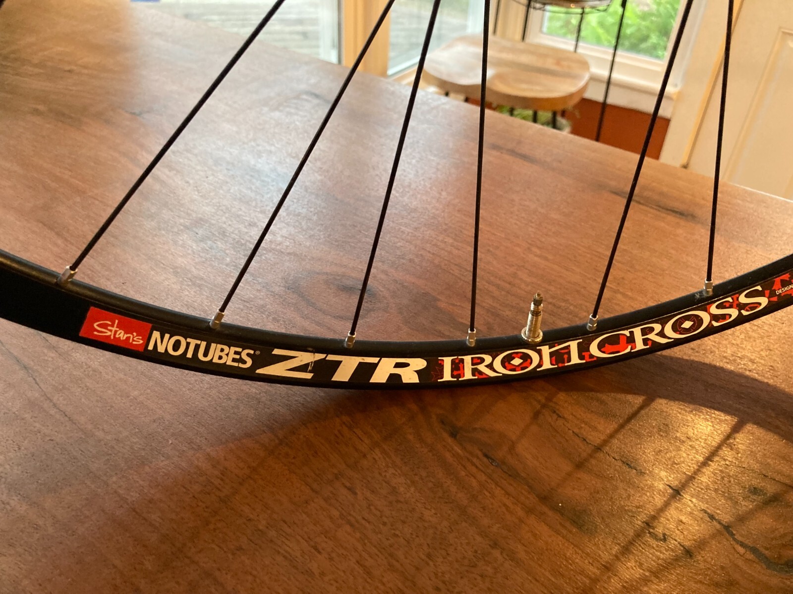 Stan's NoTubes Iron Cross ZTR Alloy Disc 11S Tubeless Gravel 700c