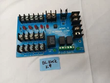 Altronix MOM5_S Power Distribution Board Module