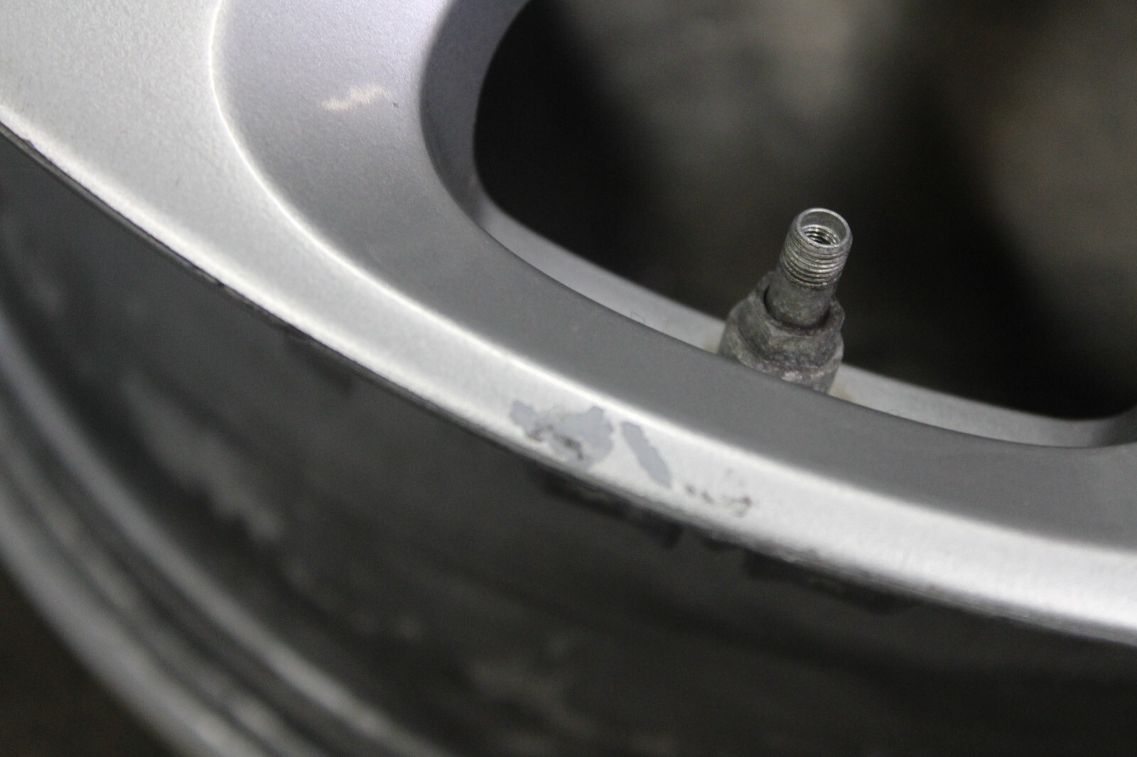 Maserati Quattroporte, Rear Wheel, Curb Rash, Used, P/N 82380806