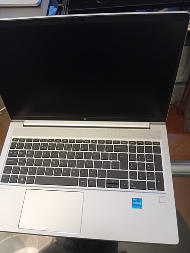 HP ProBook 450 G10 15.6" Core i5 | 1335U 16GB DDR4 256GB NVMe UK oFFICE 20219