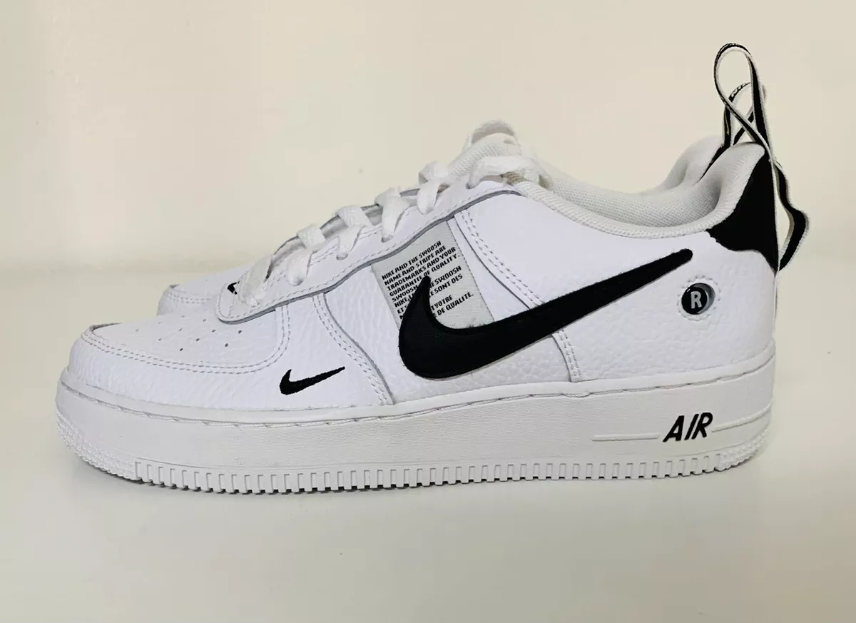 Nike Air Force 1 LV8 Utility White Black Youth Sz 6.5Y/ Women's Sz 8  AR1708-100