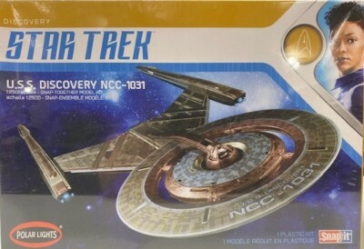 Star Trek U.S.S. Discovery NCC-1031 Polar Lights