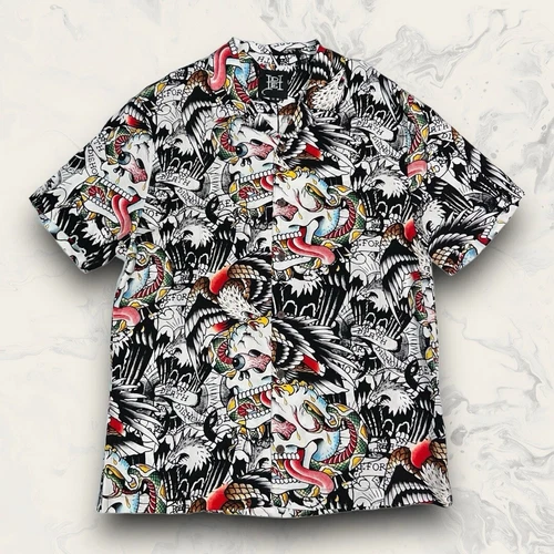 NWT Ed Hardy Battle Skull Tattoo Art Print Button Up Short Sleeve Shirt Medium