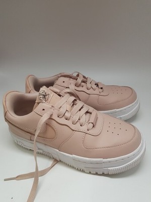 Nike Air Force One Damen Sneaker Grösse 37.5 Neuwertig 