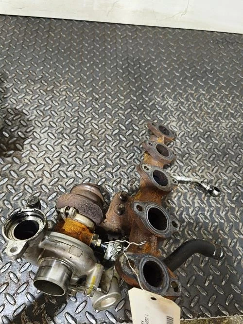 Turbo CITROEN C4 PICASSO 1 9670371380 - Photo 2/4