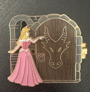 Disney Doorways to Disney Sleeping Beauty Aurora Maleficent Pin LE Opening Pin