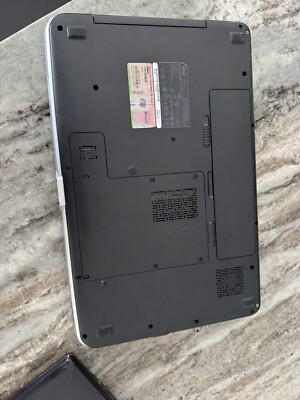 DELL Vostro PP37　ノートパソコン　(a280) Dell Vostro PP37L Laptop Intel Core 2 Duo for Parts or Repair for