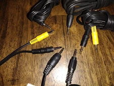 5pc lot of 3.5mm To Composite RCA Component Cords For Consoles