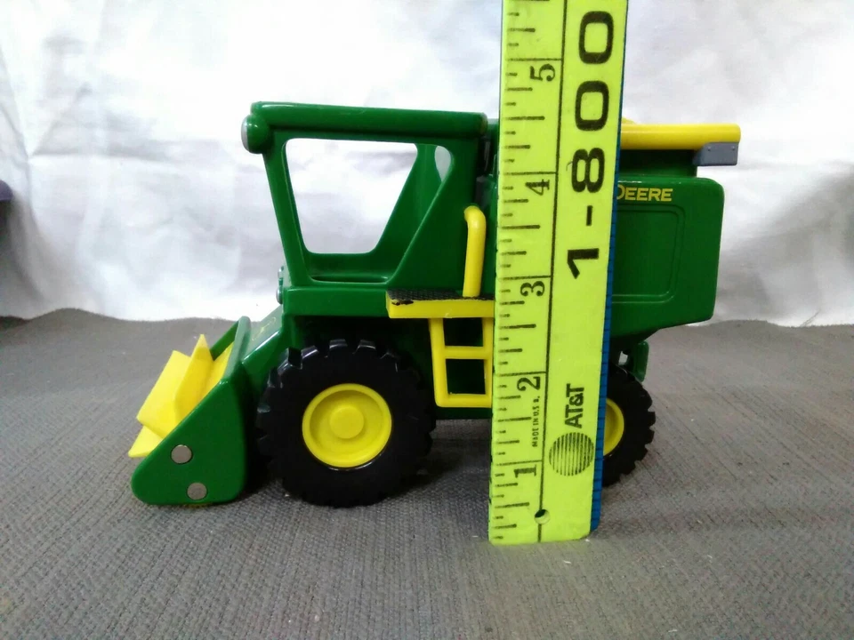 John Deere tractor toy RC2  corn harvest picker green yellow  - Image 2 of 4