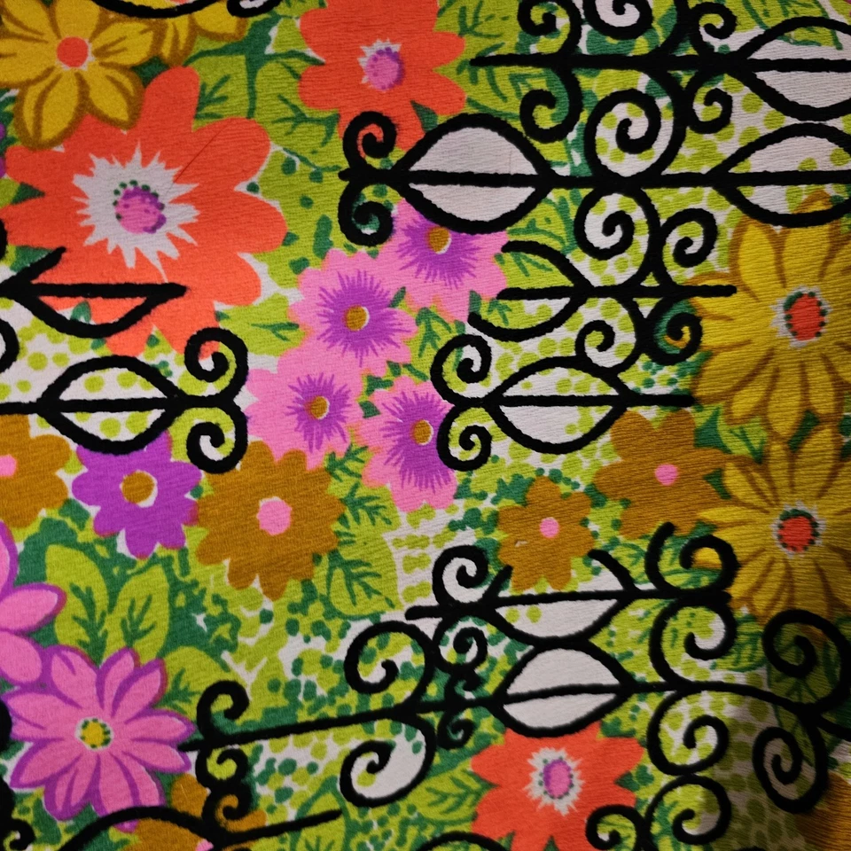 Vintage Hippie Mod 60s/70s Neon Floral Fabric 2 Yds (90x 45) - Image 3 of 3