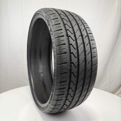 Used 235/30ZR22 Lexani LX-Twenty 90W 9/32 (DOT 24)