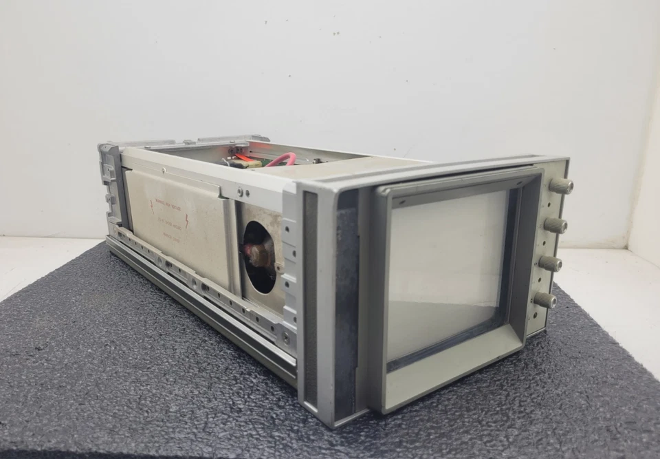 Vintage HP Prototype Oscilloscope Screen XYZ Cartesian Green Phosphorus Display - Image 3 of 4