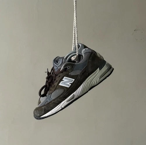 NEW BALANCE 991