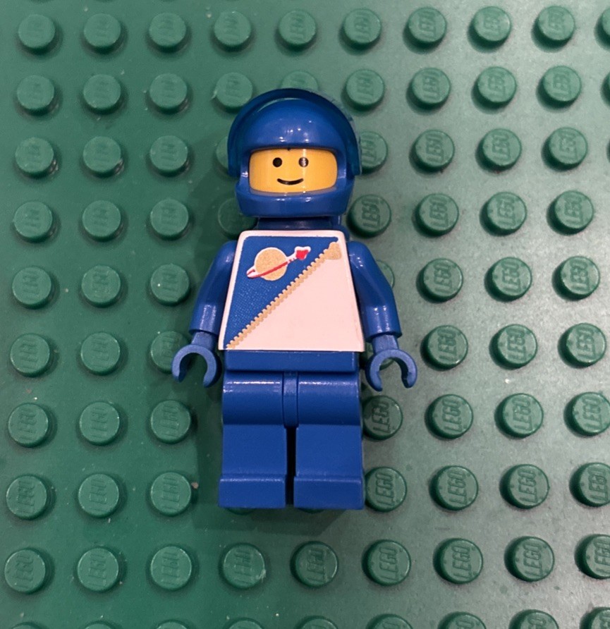 Blue Futuron Spaceman 6884 1621 Classic Space Logo 1980s Vintage