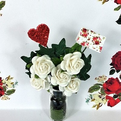 Mini White Rose Valentine's Day Bouquet Dollhouse Miniature Red Card Heart 1:12