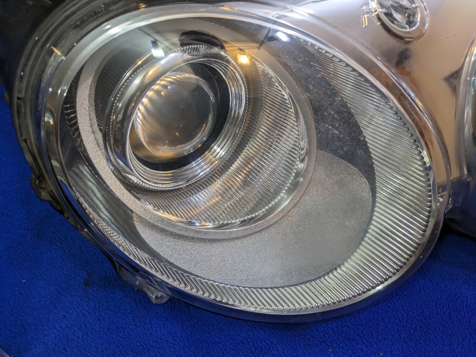 Bentley Continental GT 2003-2012 RIGHT Headlight